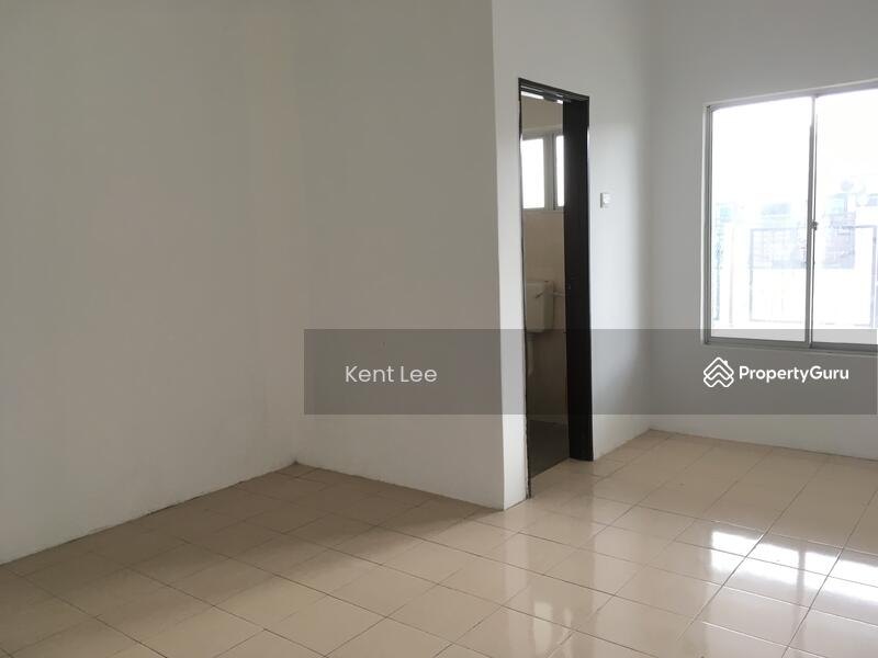 For Sale - Direct PEMAJU FULL Loan SEMI D 34x72 4R3B Sudah SIAP FREE MOT Bkt Kapar Meru Jln Islandar Klang